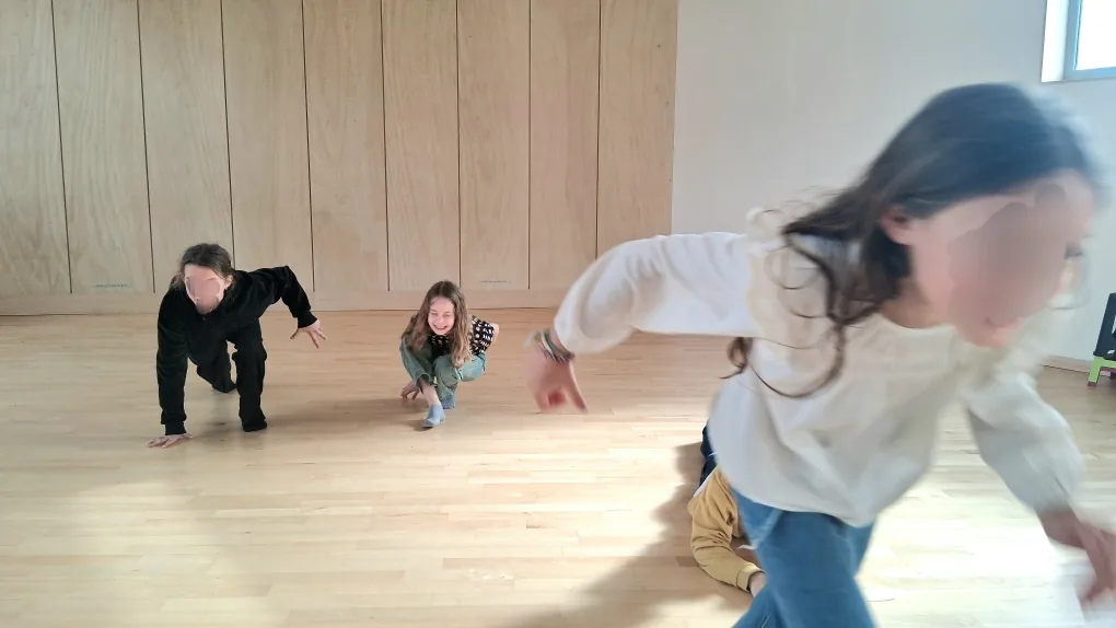 Pratique théâtrale enfants et adolescents à La Bola Clisson